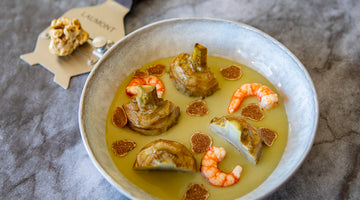 Artichoke heart confit with prawns and white truffle